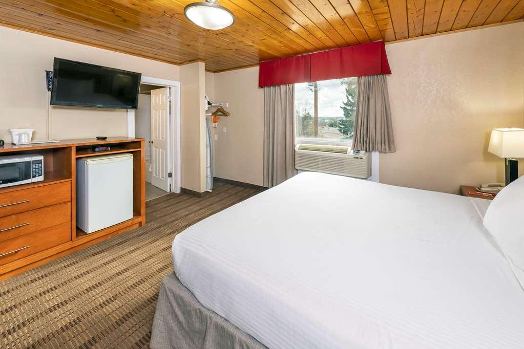 Econo Lodge Inn & Suites Medicine Hat Phòng bức ảnh