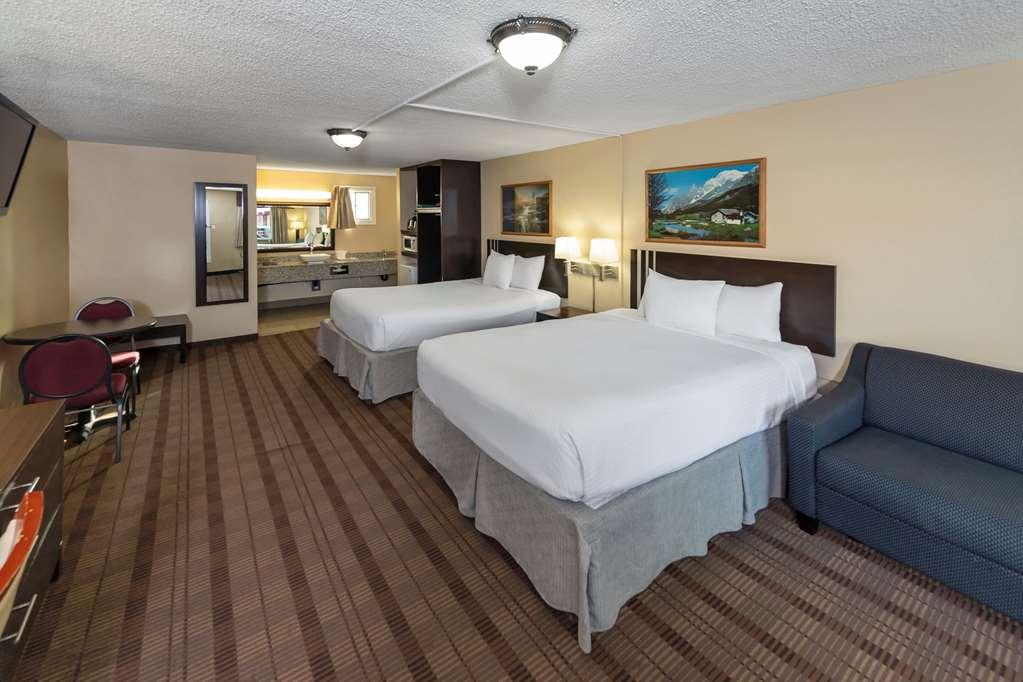 Econo Lodge Inn & Suites Medicine Hat Phòng bức ảnh