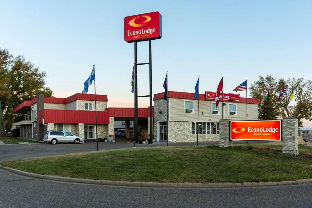 Econo Lodge Inn & Suites Medicine Hat Ngoại thất bức ảnh